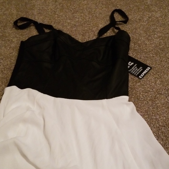 NWT Express Dress High-Low Maxi - Picture 3 of 7